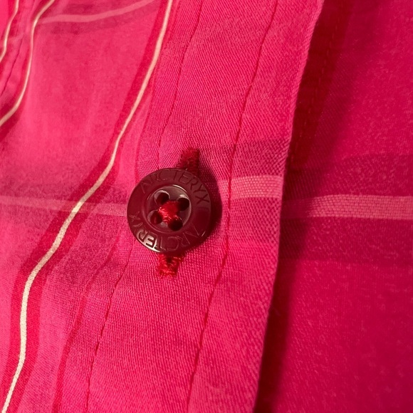 ARC’TERYX  PINK BUTTON DOWN SHIRT PLAID BUTTON DOWN SHIRT COTTON TOP SIZE MEDIUM - Picture 14 of 15